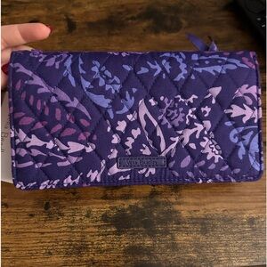 Vera Bradley RFID Wallet Crossbody